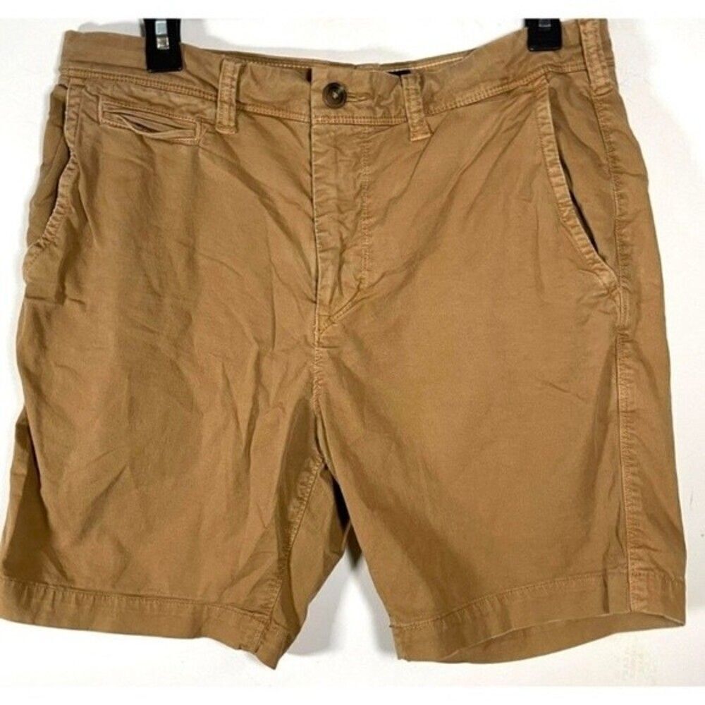 American Eagle next level flex shorts men’s 28 youth khaki tan aeo pocket